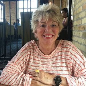 Meet your Posher, Anne